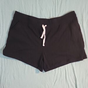 32 Degrees Women's Black Athletic Shorts